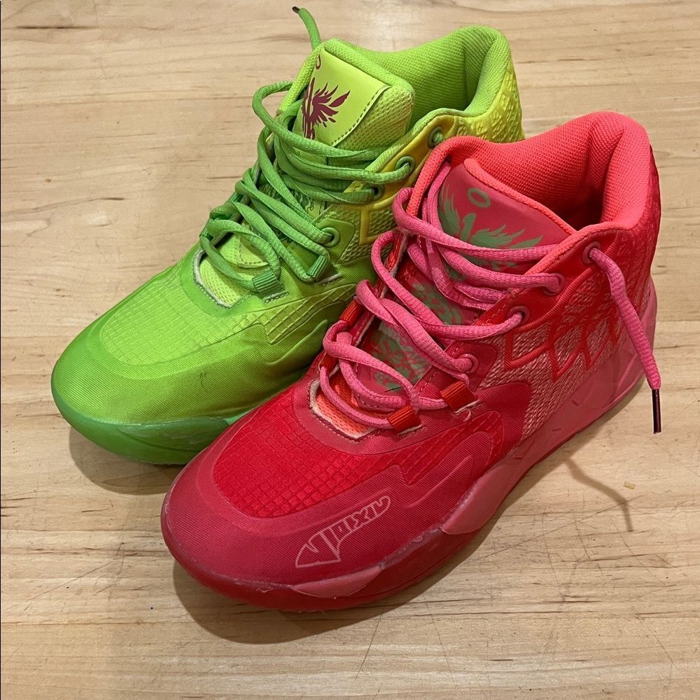 Vibrant Kids Sneakers - Green and Red - Picture 1 of 5